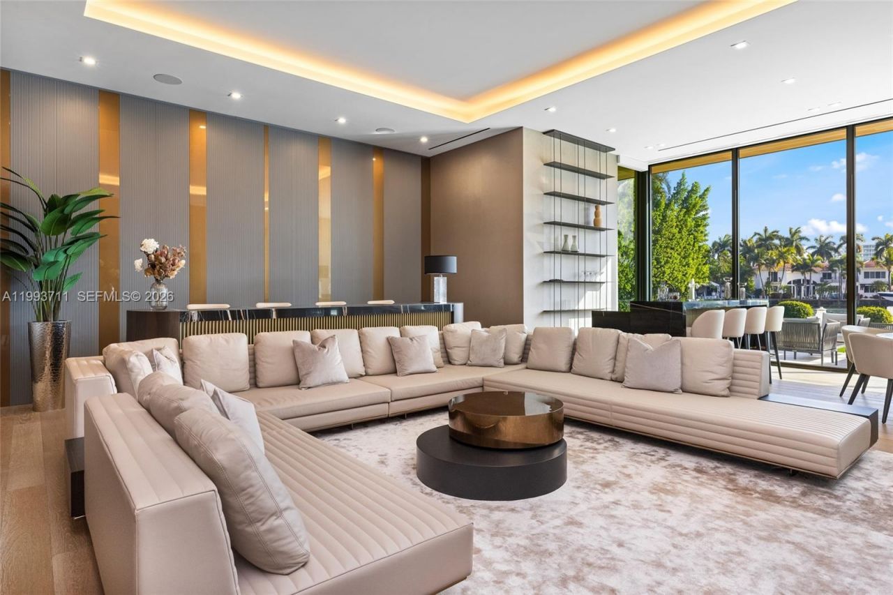 2560 Del Lago Dr, Fort Lauderdale, FL 33316 Photo