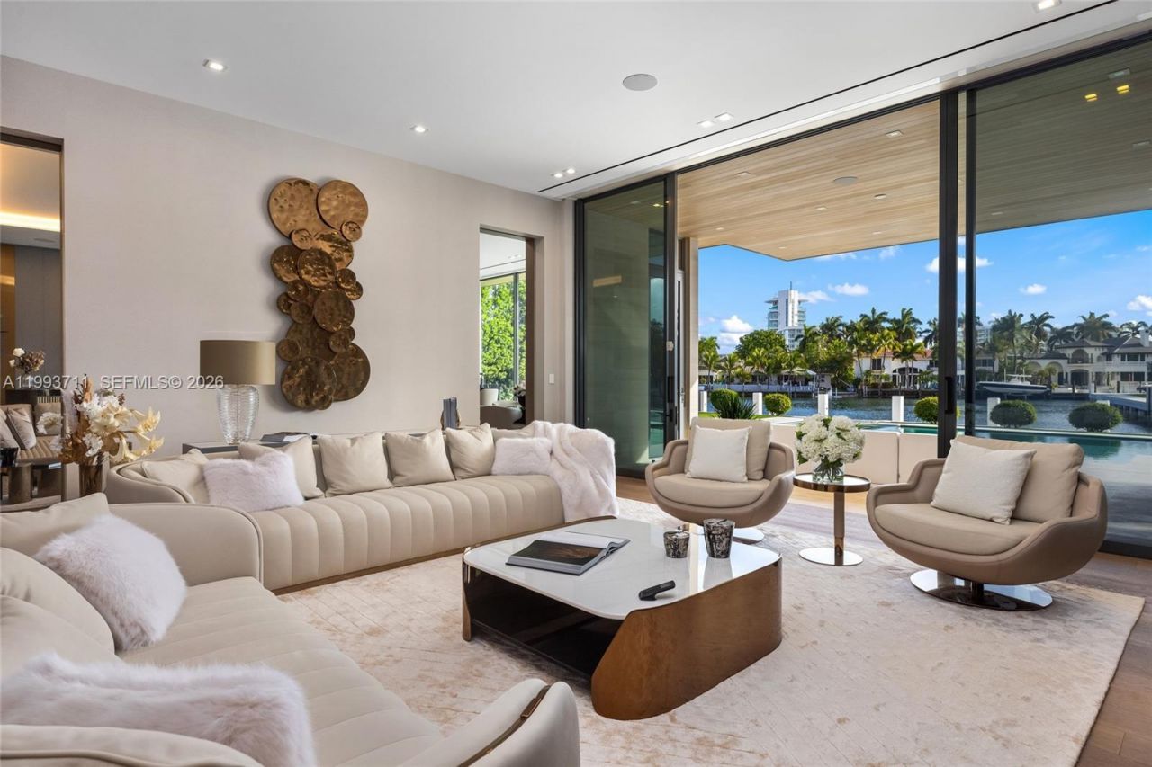 2560 Del Lago Dr, Fort Lauderdale, FL 33316 Photo