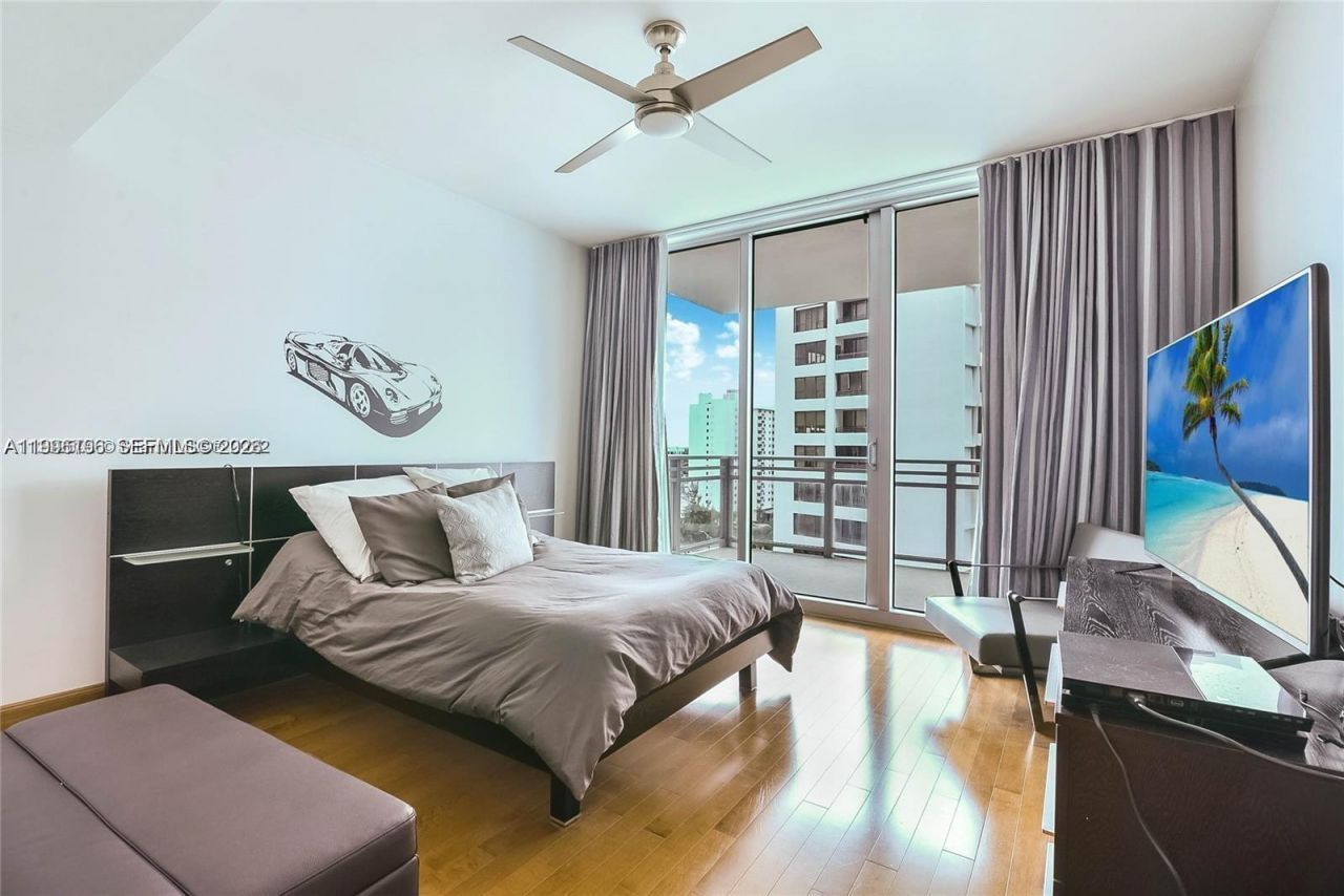 3535 S Ocean Dr, Unit 1006, Hollywood, FL 33019 Photo