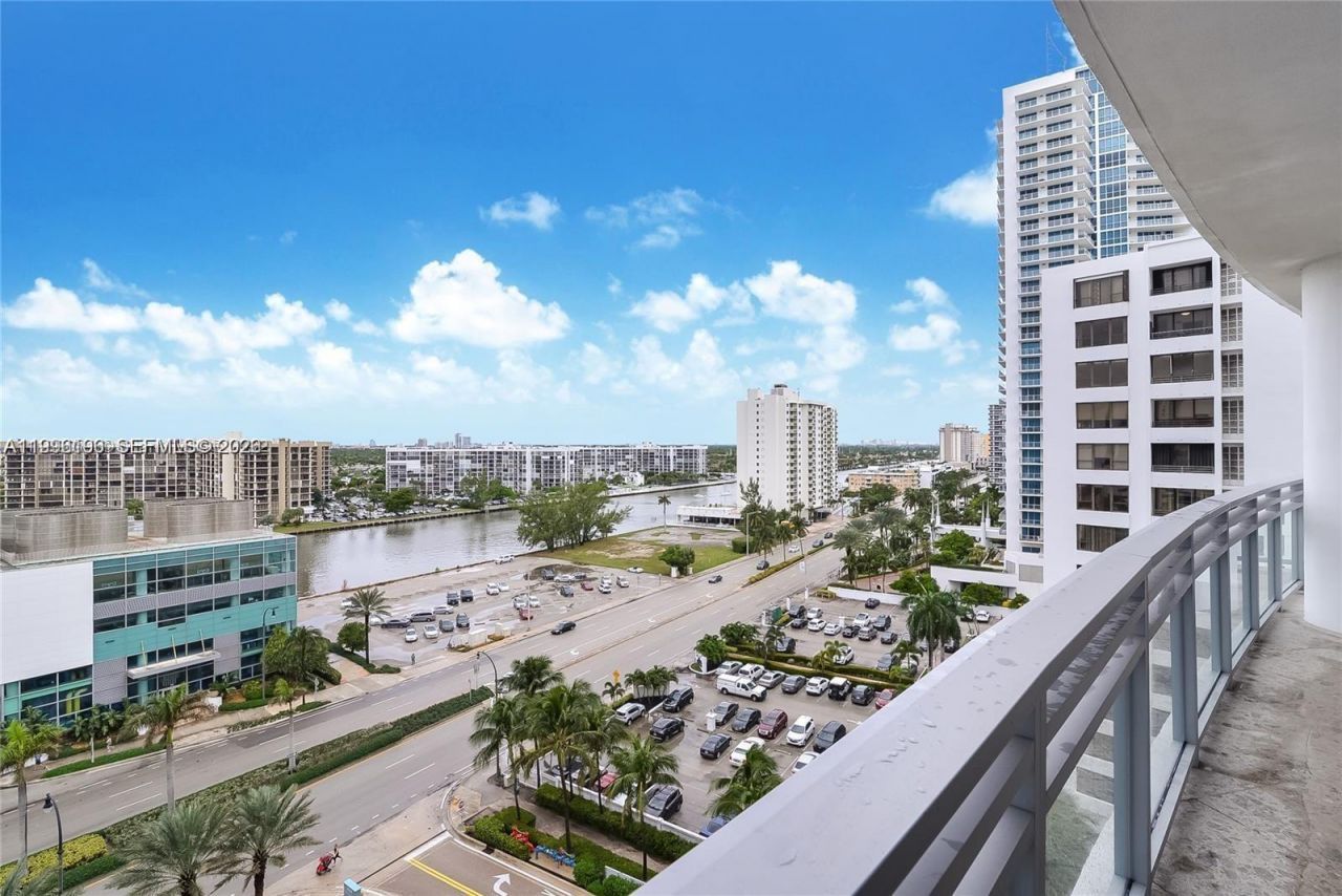 3535 S Ocean Dr, Unit 1006, Hollywood, FL 33019 Photo