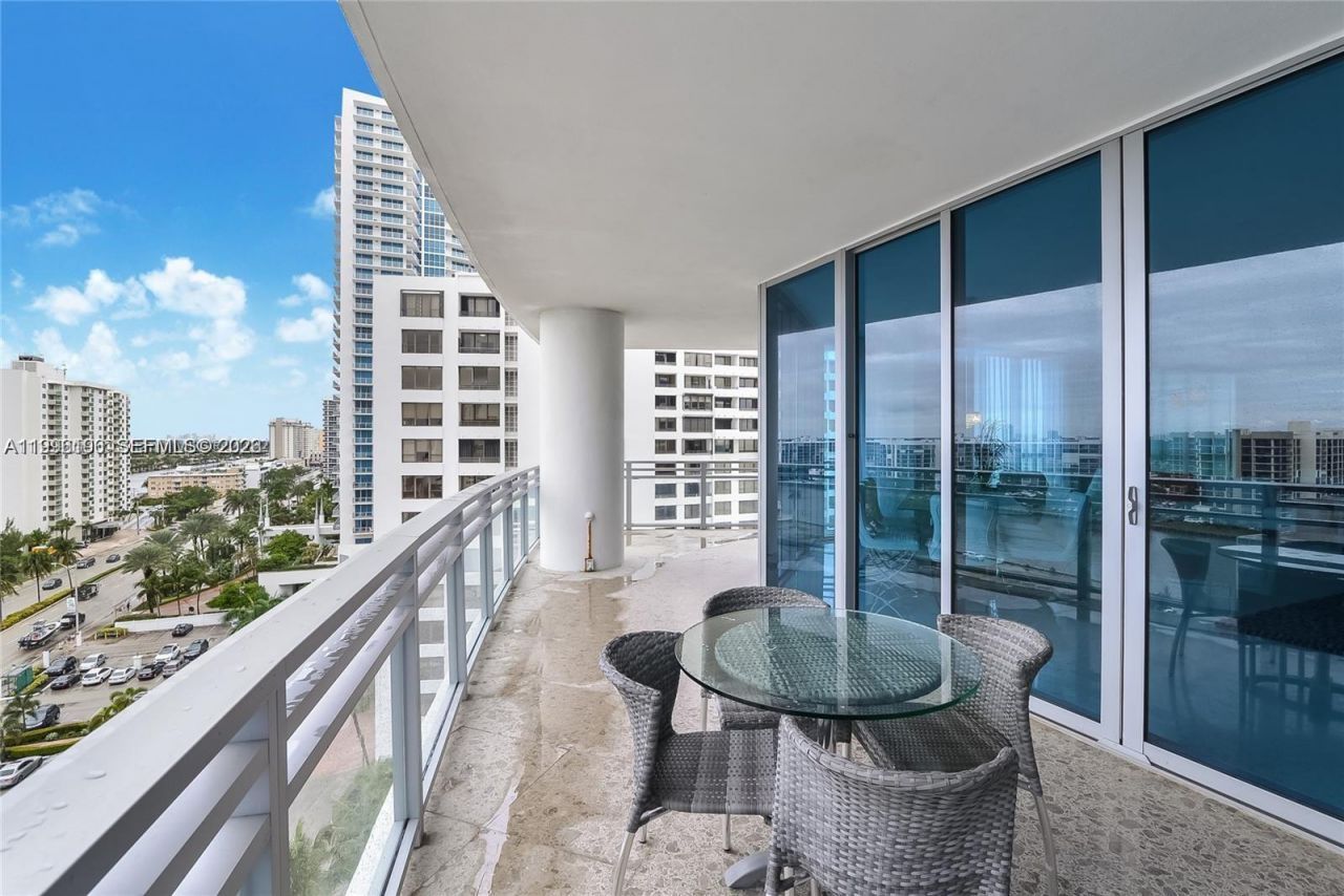 3535 S Ocean Dr, Unit 1006, Hollywood, FL 33019 Photo