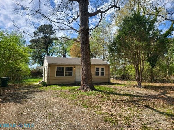 14870 Warwick Boulevard, Newport News, VA 23608