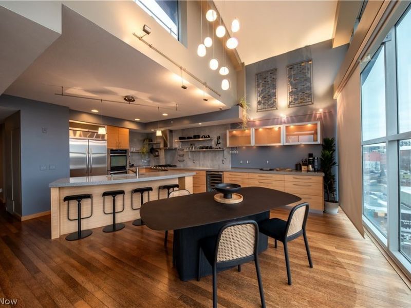 1237 Washington Avenue, Unit 1209, Cleveland, OH 44113 Photo 2