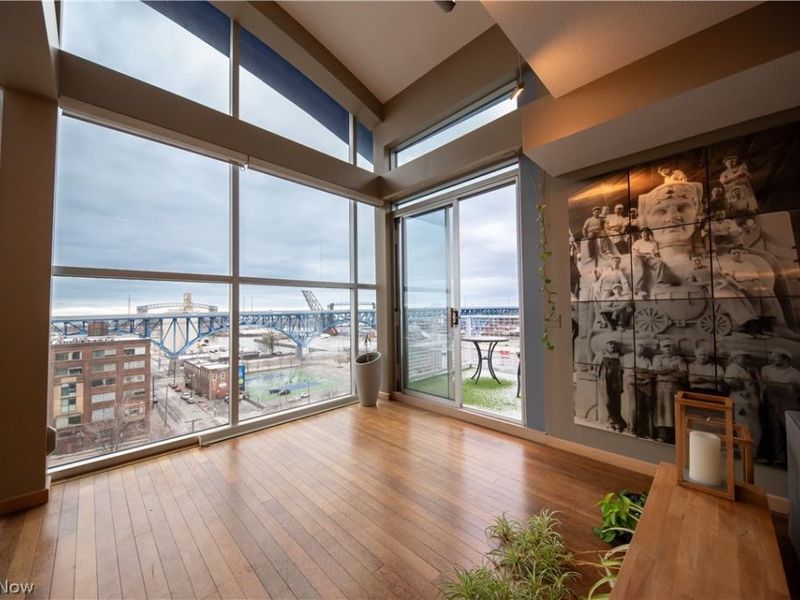 1237 Washington Avenue, Unit 1209, Cleveland, OH 44113 Photo 3