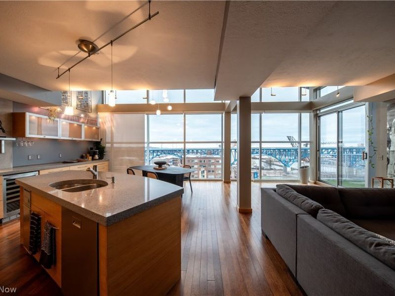 1237 Washington Avenue, Unit 1209, Cleveland, OH 44113 Photo 5