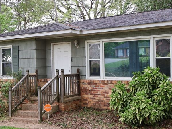 624 James I Harrison Parkway, Tuscaloosa, AL 35405