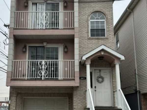 663 S Park St, Elizabeth, NJ 07206