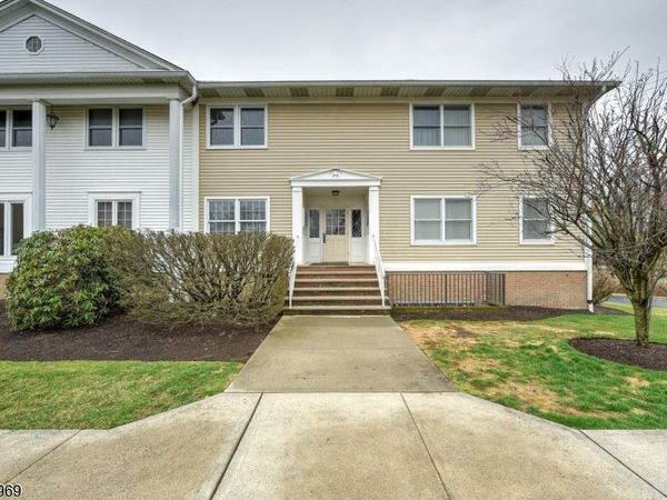 105 Newark Pompton Tpke, Unit C24, Pequannock, NJ 07440