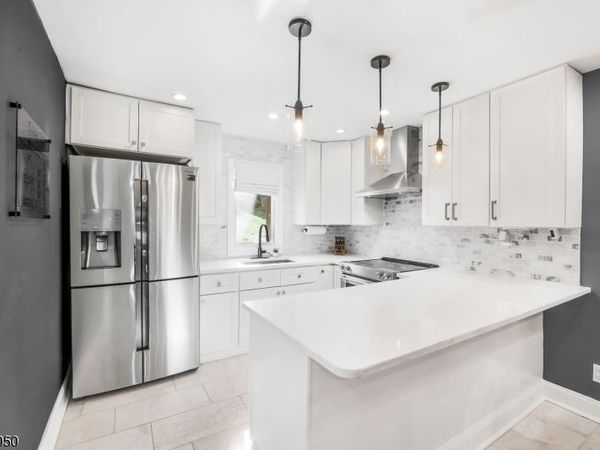 13 Village Way, Vernon, NJ 07462