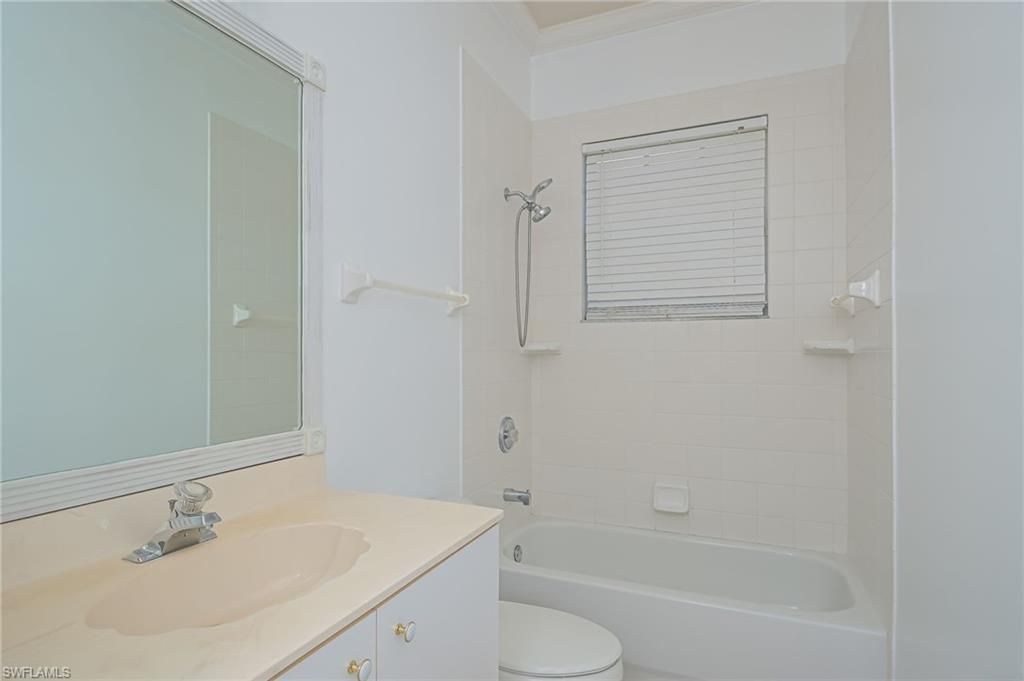 8252 Southwind Bay Cir, Fort Myers, FL 33908 Photo