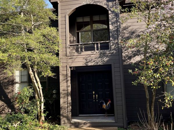 941 Harpeth Trace Dr , Nashville, TN 37221