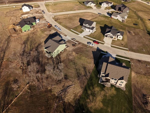 1424 Trail Creek Road , Huxley, IA 50124