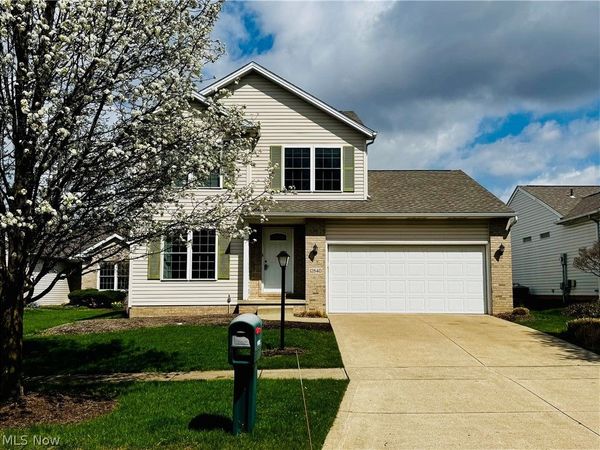 12840 Heritage Trail , North Royalton, OH 44133