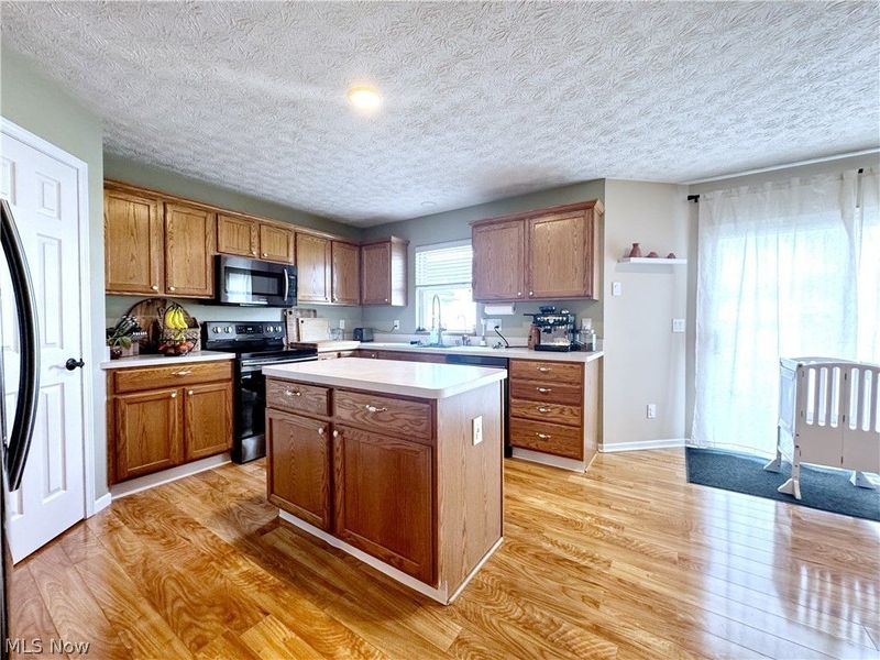 12840 Heritage Trail, North Royalton, OH 44133 Photo 7