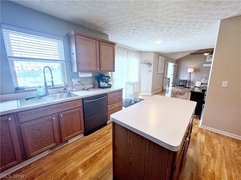 12840 Heritage Trail, North Royalton, OH 44133 Photo 8