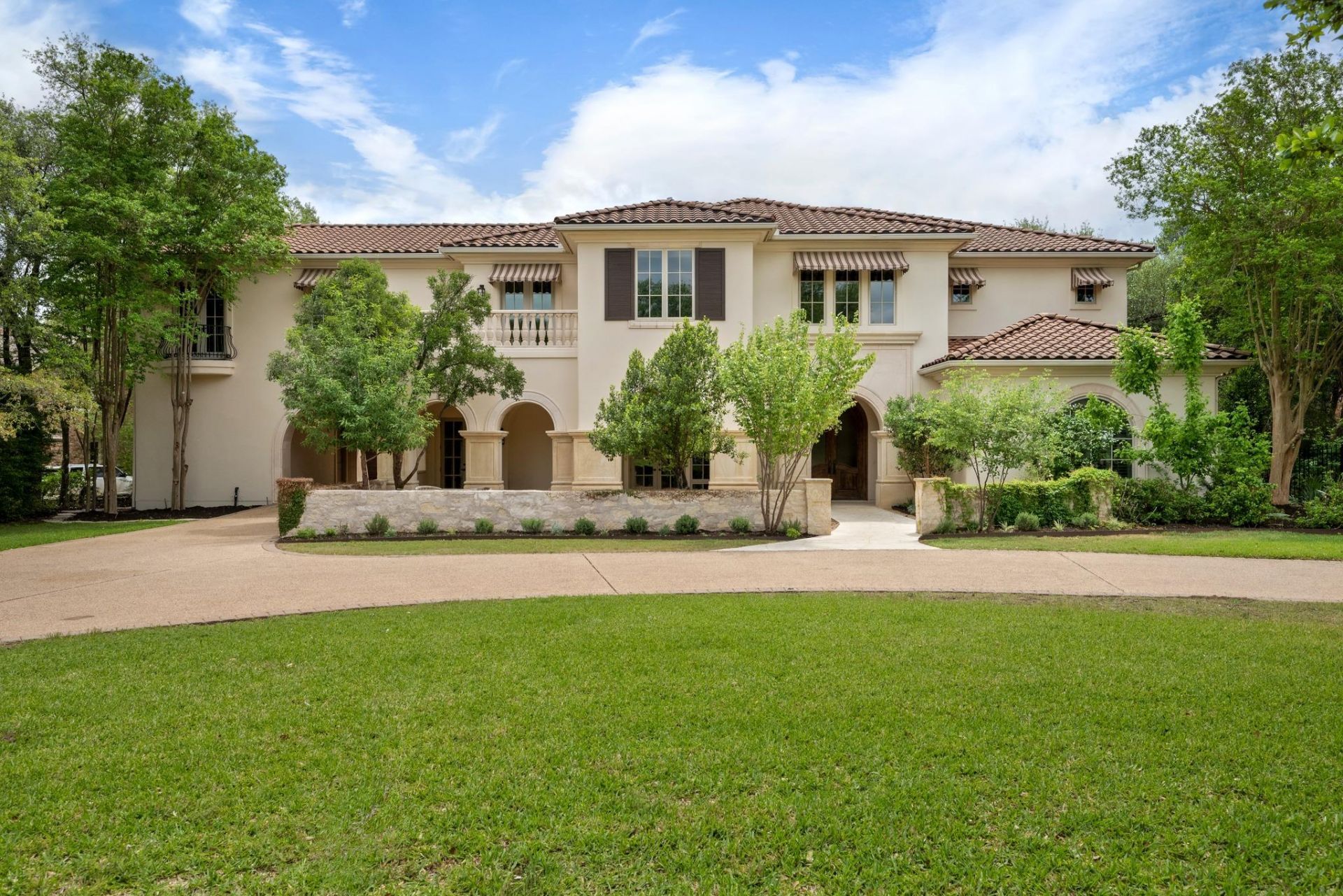 3407 Woodcutters Way, Austin, TX 78746 Main Photo