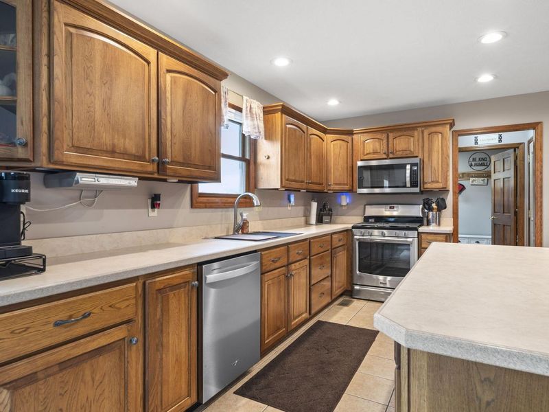 1252 Owens Road W, Marion, OH 43302 Photo 10