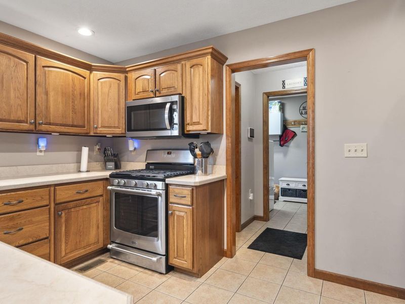 1252 Owens Road W, Marion, OH 43302 Photo 12