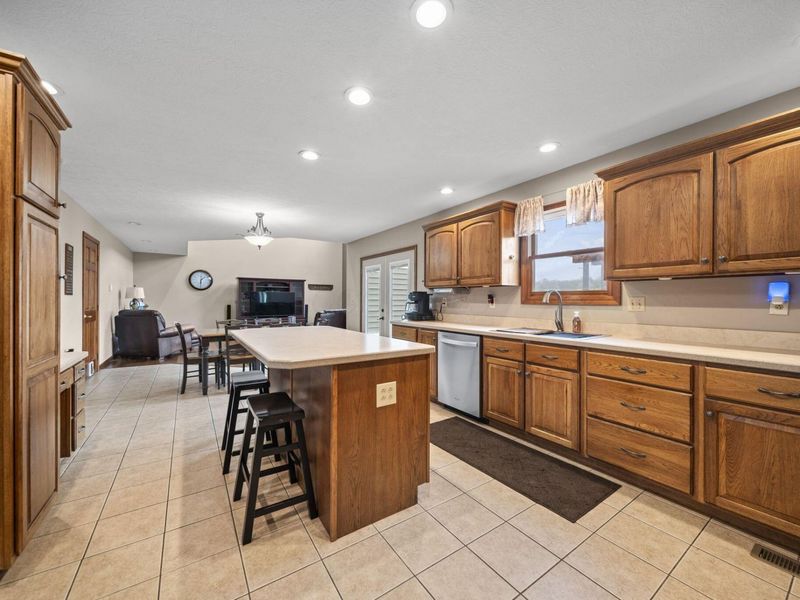 1252 Owens Road W, Marion, OH 43302 Photo 15