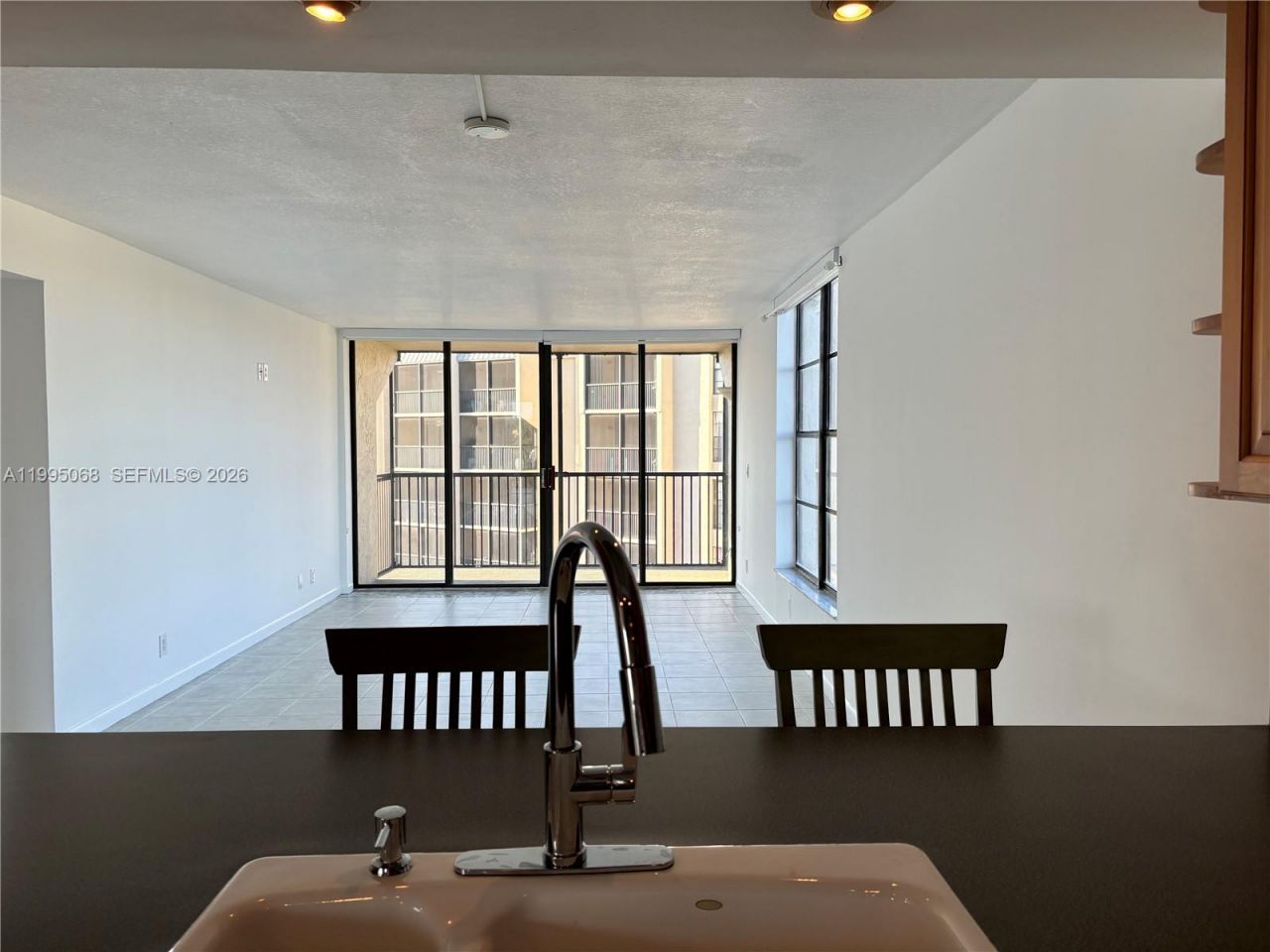 21 Royal Palm Way , Unit 5060, Boca Raton, FL 33432 Photo