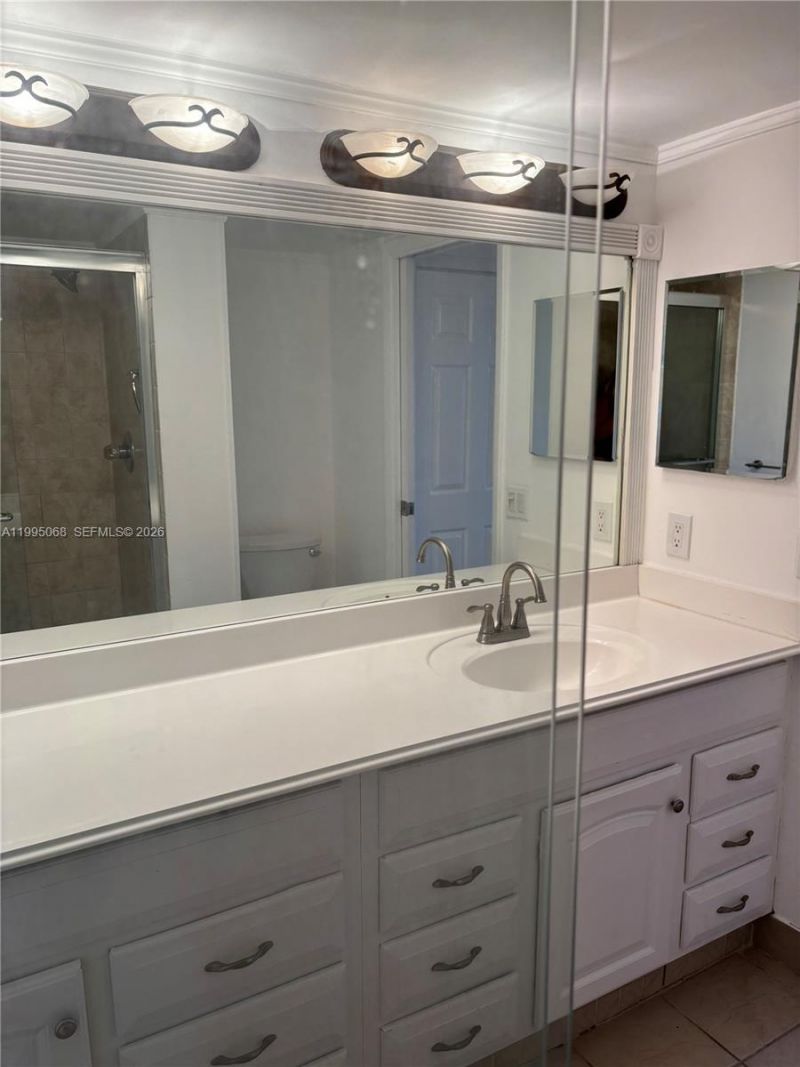 21 Royal Palm Way , Unit 5060, Boca Raton, FL 33432 Photo