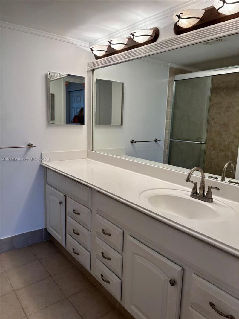 21 Royal Palm Way , Unit 5060, Boca Raton, FL 33432 Photo