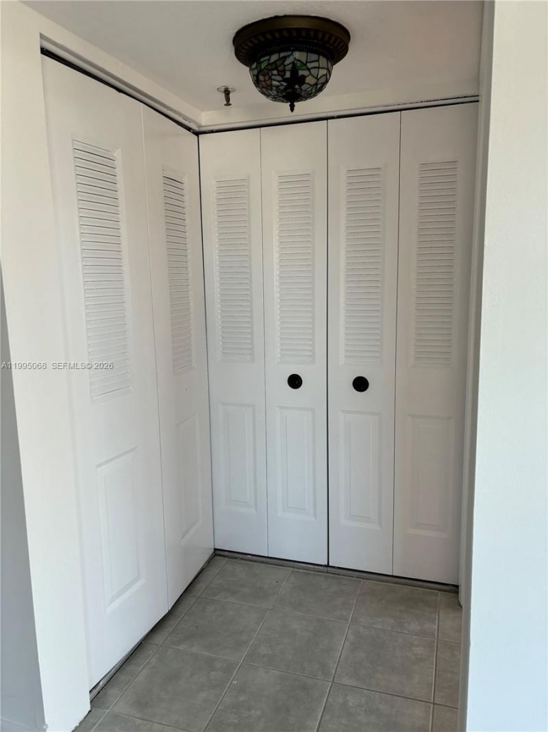 21 Royal Palm Way , Unit 5060, Boca Raton, FL 33432 Photo