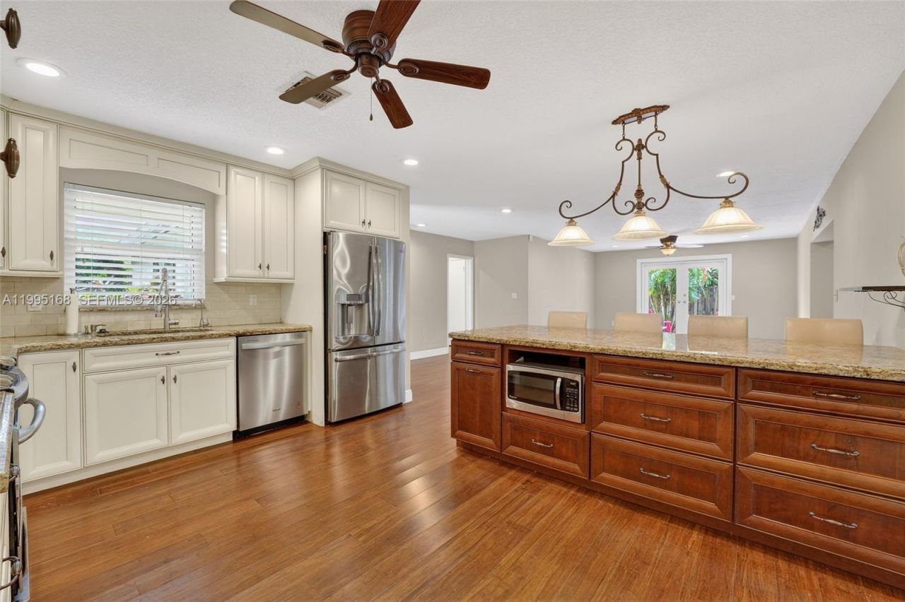 661 NW 66th Ave, Plantation, FL 33317 Photo