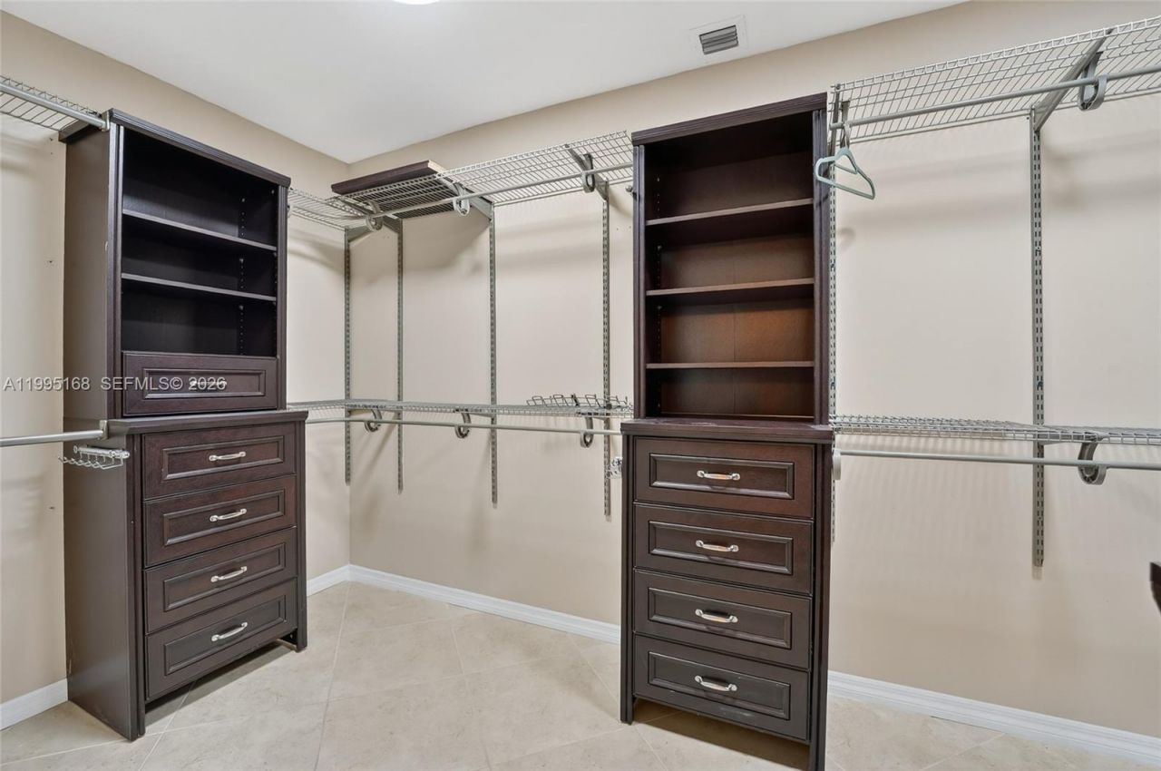 661 NW 66th Ave, Plantation, FL 33317 Photo