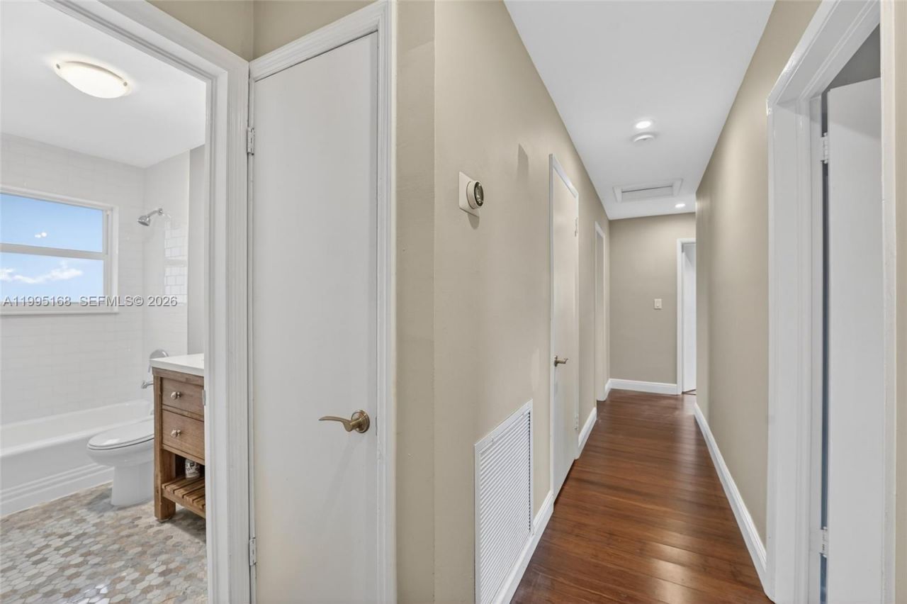 661 NW 66th Ave, Plantation, FL 33317 Photo