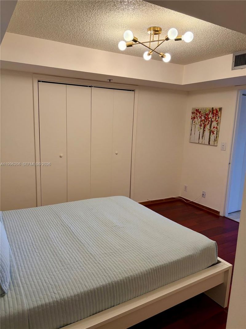 1717 N Bayshore Dr, Unit A-2254, Miami, FL 33132 Photo