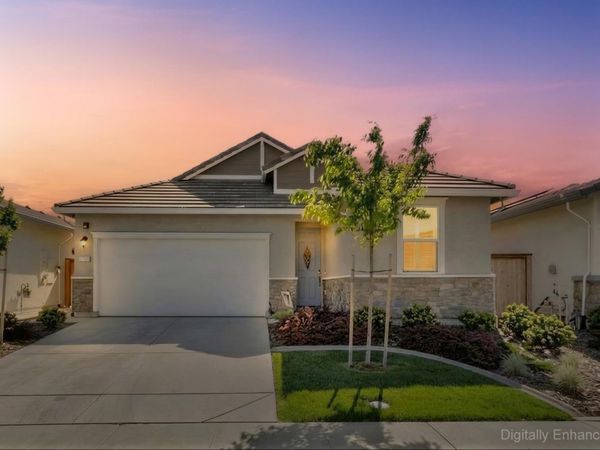 1375 Carson River Dr, Lincoln, CA 95648