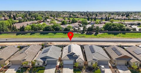 1375 Carson River Dr, Lincoln, CA 95648 Photo