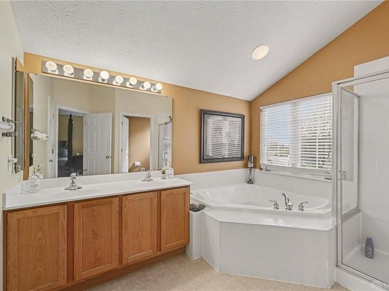 136 Fieldstone Way, Lebanon, OH 45036 Photo 15