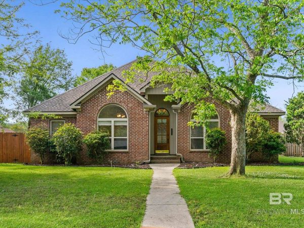 10452 Gayfer Road Ext, Fairhope, AL 36532