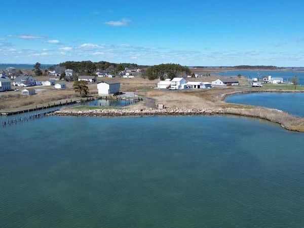 1630 STEAMBOAT WHARF, FISHING CREEK, MD 21634