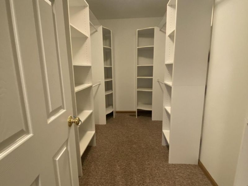 408 Deerwood Drive, Piqua, OH 45356 Photo 11