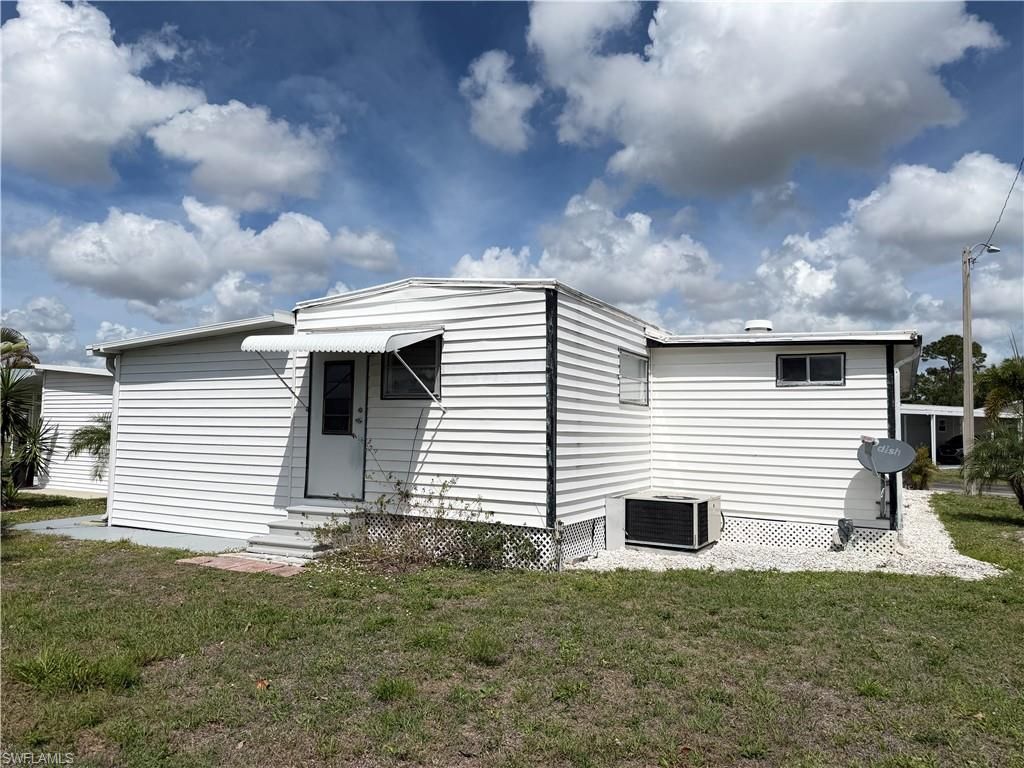 174 Overland Trl, North Fort Myers, FL 33917 Photo