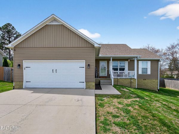 311 Valley Pointe Drive, Baxter, TN 38544