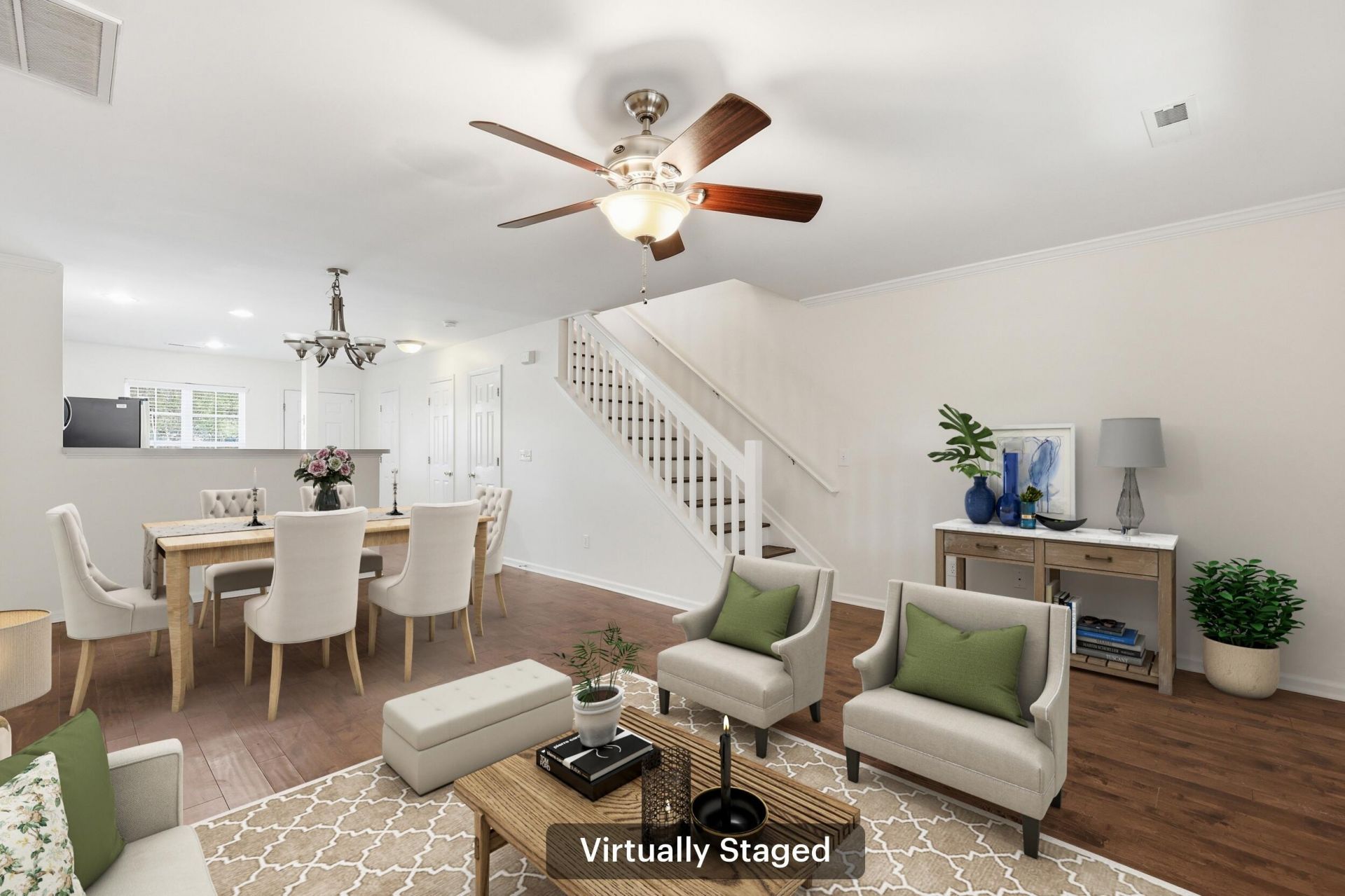 121 Hornby Circle Photo 8