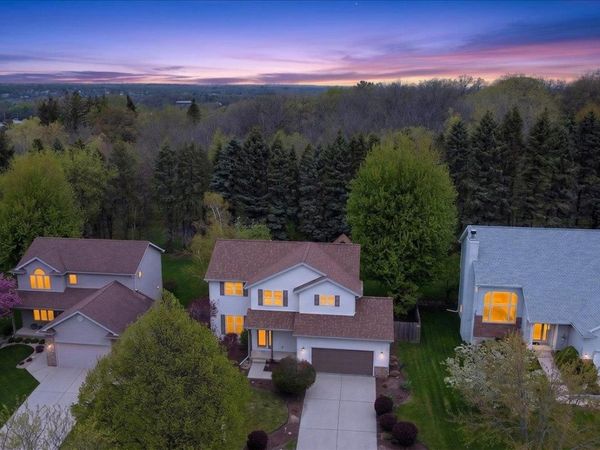 5470 Quarry Hill Drive, Fitchburg, WI 53711