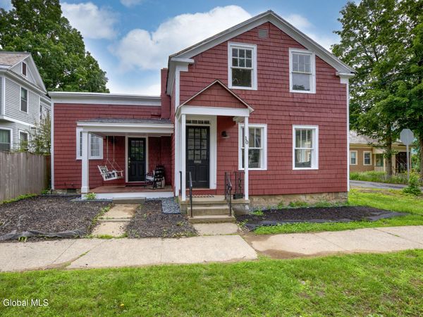 10 Marion Place, Saratoga Springs, NY 12866