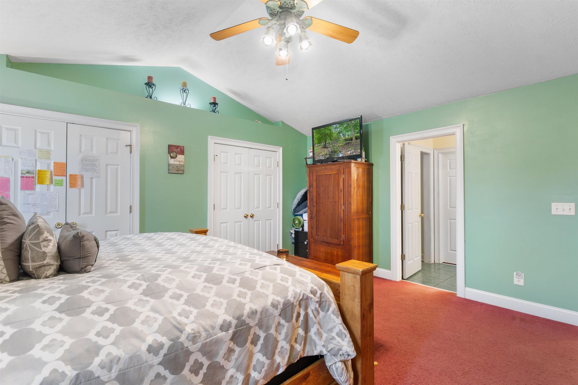 2537 Hugo Rd. Photo 17