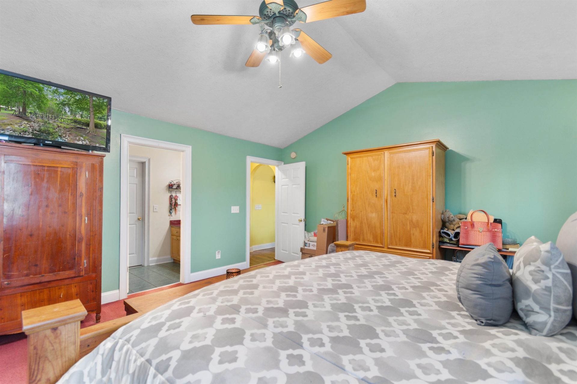 2537 Hugo Rd. Photo 18