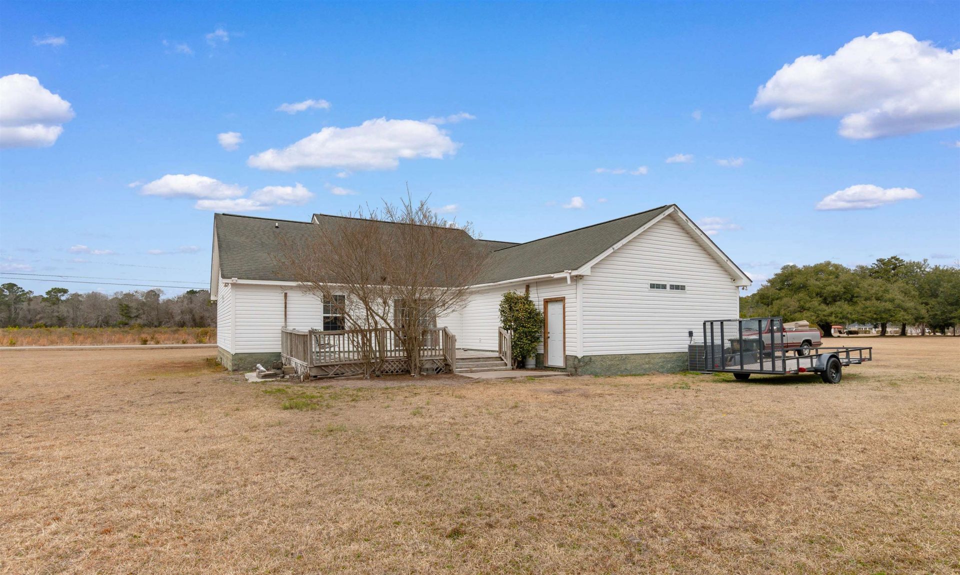 2537 Hugo Rd. Photo 33