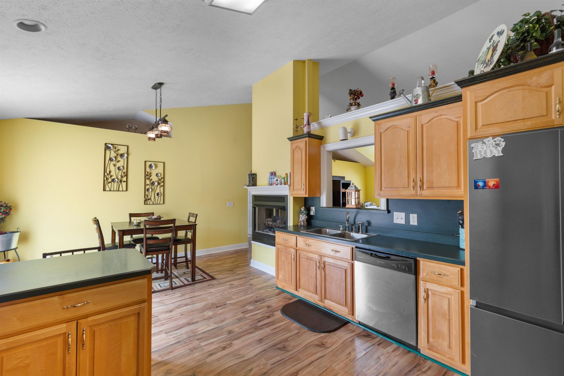 2537 Hugo Rd. Photo 6