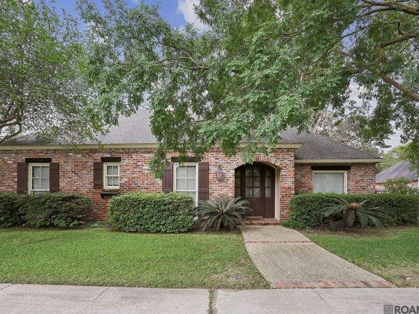 120 University Highlands Ct, Baton Rouge, LA 70808