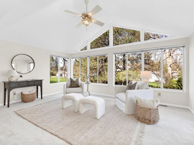 908 Clubview Boulevard N, Columbus, OH 43235 Photo 19