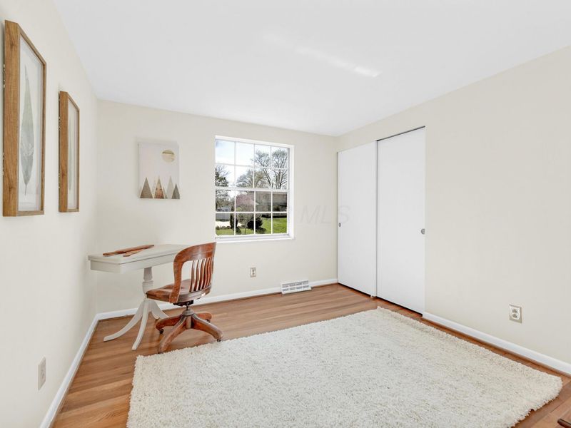 908 Clubview Boulevard N, Columbus, OH 43235 Photo 33