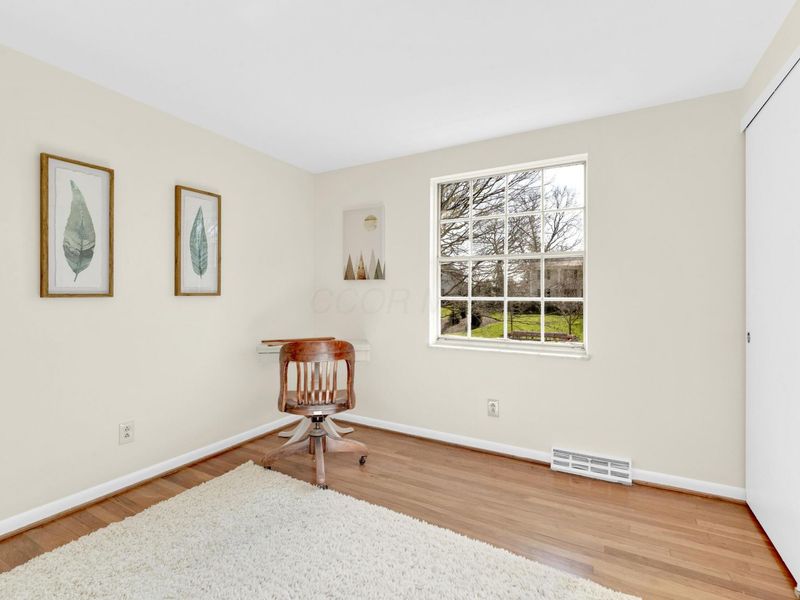 908 Clubview Boulevard N, Columbus, OH 43235 Photo 34